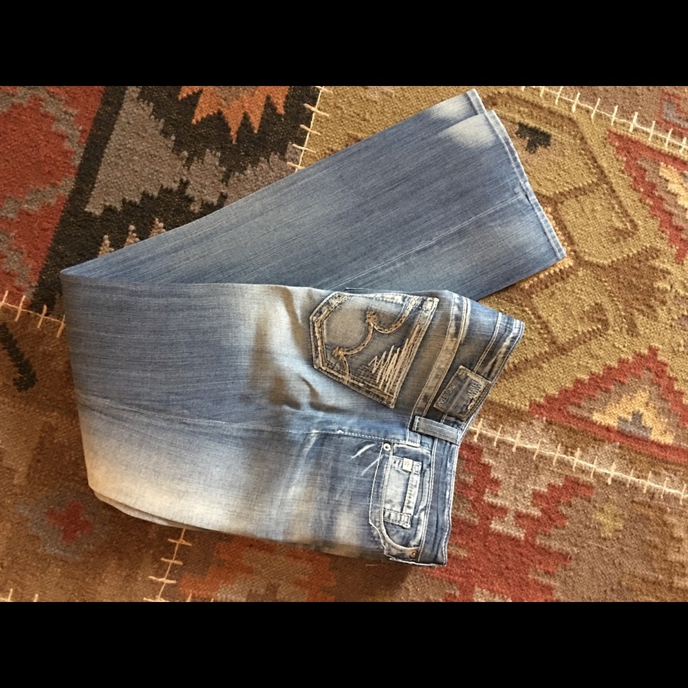 Big Star Maddie style 28L (mid rise bootcut)